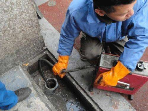 晋安疏通下水道